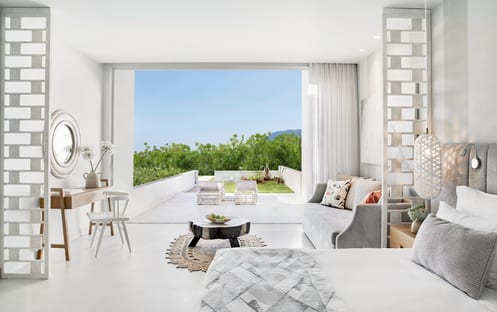 Deluxe Junior Suite Private Garden Garden View